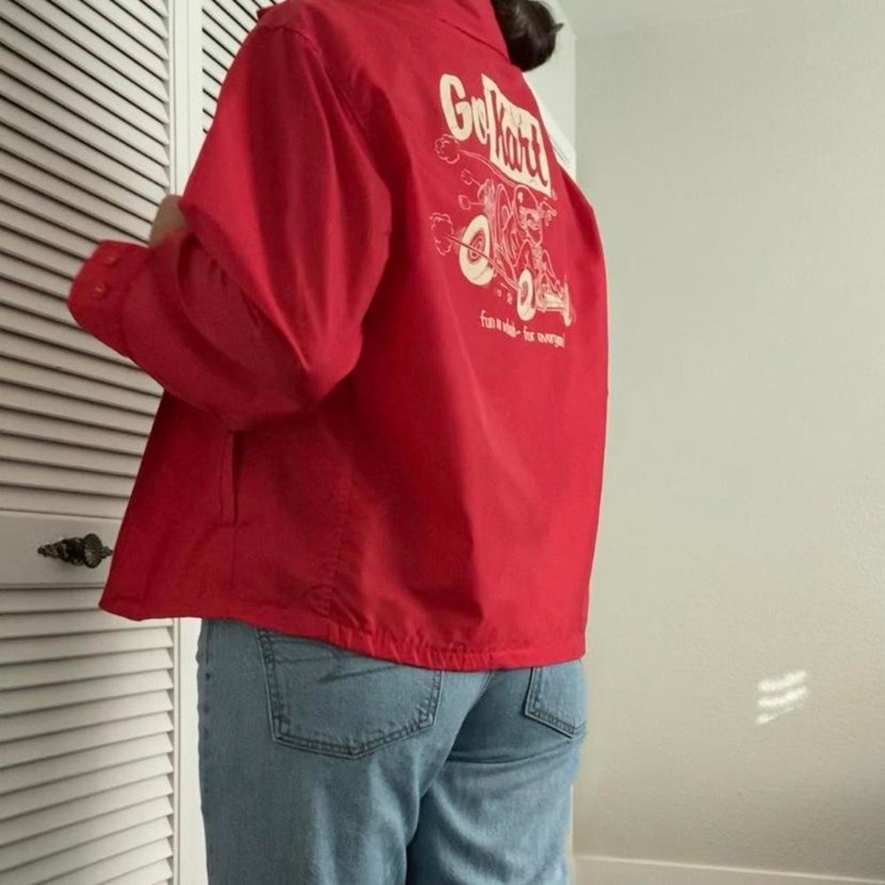 Dupont Nylon Red Wind breaker